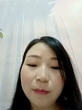 lingling5200 online show from October 1, 2025, 1:11 am