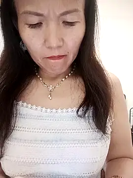 Joanna1122 online show from September 8, 2025, 4:17 pm