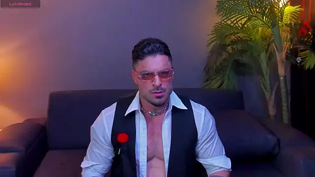 dennis cox1 online show from October 30, 2025, 9:01 pm