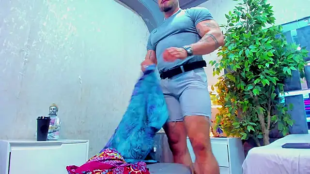 dennis cox1 online show from September 26, 2025, 5:47 am