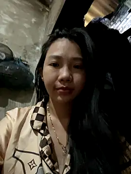 Miumieu online show from October 2, 2025, 1:20 am