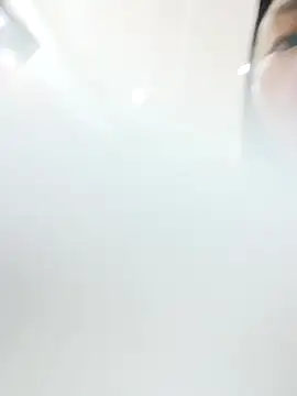 Miumieu online show from October 11, 2025, 1:39 am