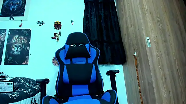 javiersexymann online show from March 21, 2025, 12:18 am