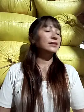 Mini3333 online show from October 3, 2025, 10:17 am