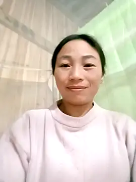 lucybaby00 online show from January 11, 2026, 11:22 pm