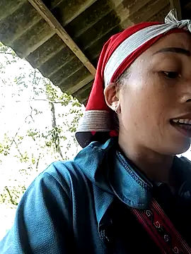 lucybaby00 online show from October 10, 2025, 2:01 am