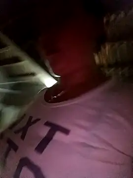 phunphun online show from October 8, 2025, 1:23 pm