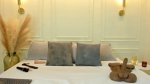 gabysanta  online show from September 26, 2025, 2:02 pm