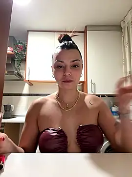 NoeliaGarcia17 online show from January 15, 2026, 11:52 pm