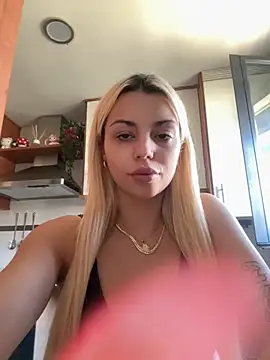 NoeliaGarcia17 online show from October 1, 2025, 2:10 pm