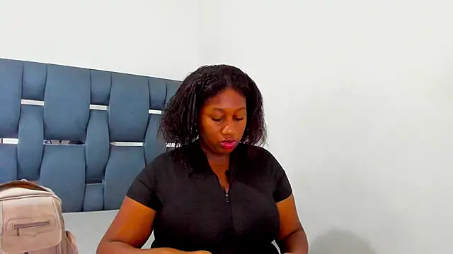 Snapshot of yourwife_anna chatting on September 14, 2025, 11:10 am yourwife anna online show from September 14, 2025, 11:10 am