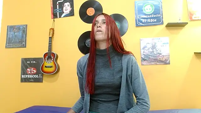 skinnyverus18 online show from October 6, 2025, 6:52 pm