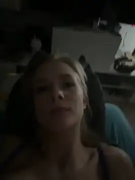 DaryaDoll online show from November 19, 2025, 8:31 pm