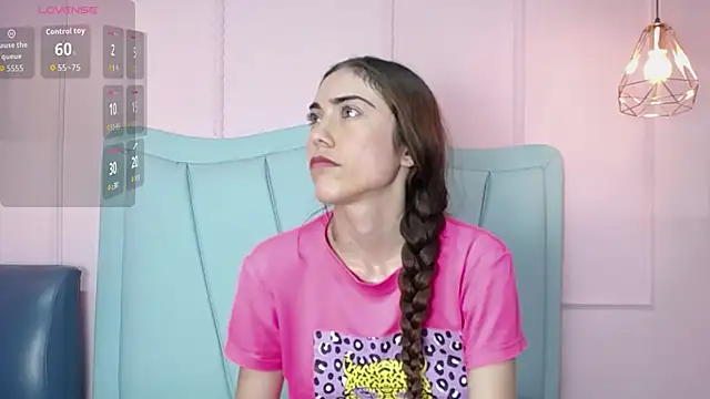 Snapshot of danna7cute chatting on December 21, 2025, 7:26 pm danna7cute online show from December 21, 2025, 7:26 pm