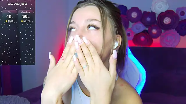 LindaBrilliant online show from September 27, 2025, 1:34 am