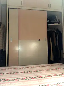 Vitamin sexy online show from November 22, 2025, 10:19 pm