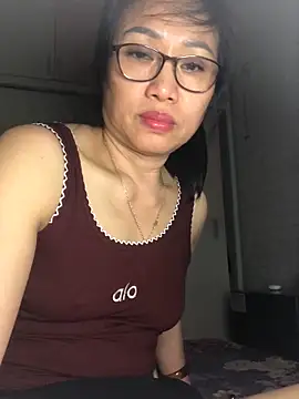Vitamin sexy online show from October 4, 2025, 7:48 pm