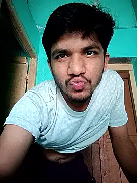 sexofbro online show from October 12, 2025, 7:32 am