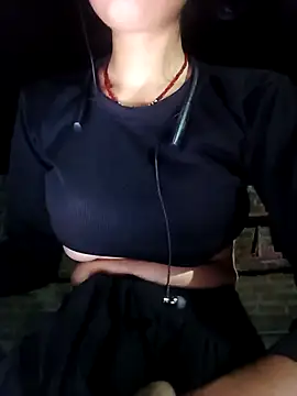 SpicyRoshni online show from April 15, 2026, 6:23 pm