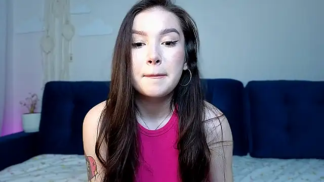 Snapshot of LexeeLuv chatting on March 18, 2026, 10:54 pm LexeeLuv online show from March 18, 2026, 10:54 pm