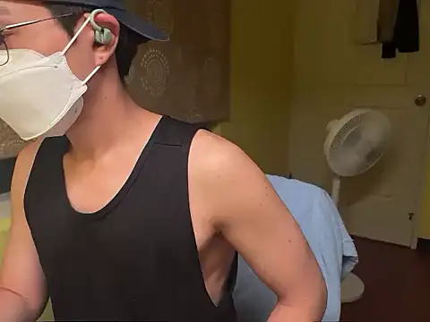 tamago6699 online show from April 15, 2026, 4:11 pm