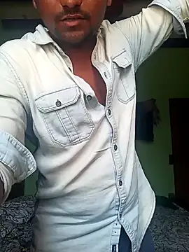 hotboysahil online show from April 18, 2026, 4:48 am