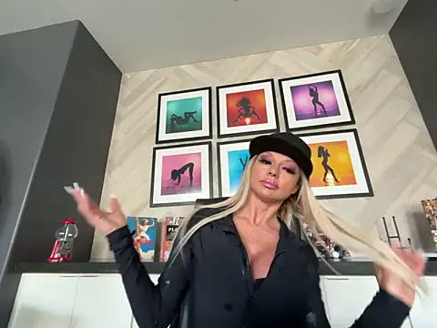 chanelstjames online show from February 24, 2026, 6:09 pm