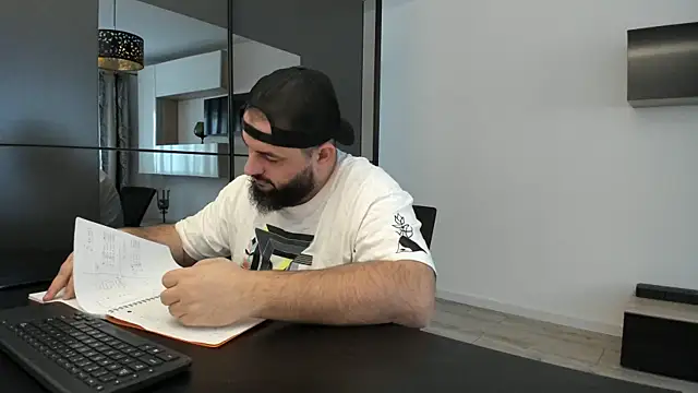 DravenPeak online show from November 26, 2025, 10:48 am