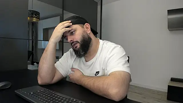 DravenPeak online show from November 3, 2025, 5:23 am