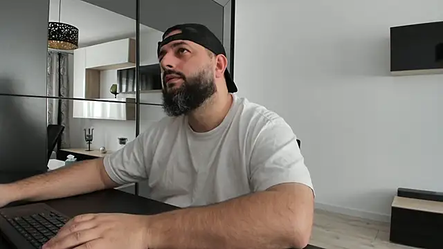 DravenPeak online show from November 1, 2025, 10:09 am