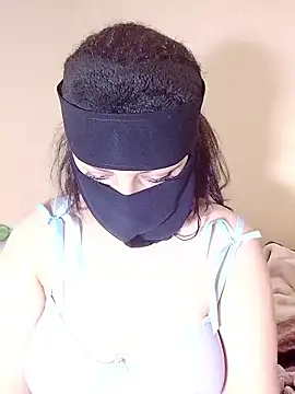 Snapshot of Diva_watine chatting on January 13, 2026, 5:28 pm Diva watine online show from January 13, 2026, 5:28 pm