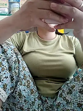  Babyrose  online show from September 24, 2025, 5:58 am