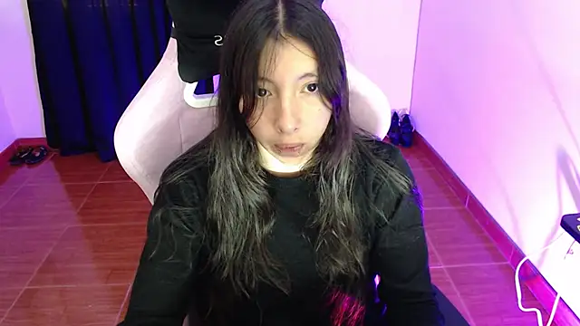 ScarlettShirahoshi online show from September 12, 2025, 4:40 pm