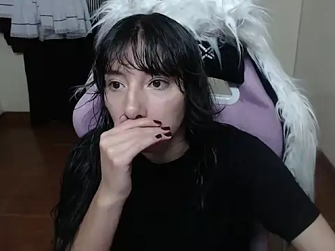 Snapshot of ScarlettShirahoshi chatting on January 9, 2026, 5:53 pm ScarlettShirahoshi online show from January 9, 2026, 5:53 pm