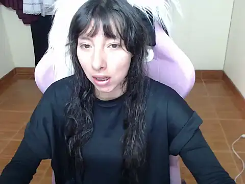 Snapshot of ScarlettShirahoshi chatting on January 19, 2026, 4:33 pm ScarlettShirahoshi online show from January 19, 2026, 4:33 pm