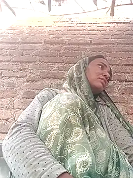 Snapshot of Pinky12A chatting on November 11, 2025, 1:44 am Pinky12A online show from November 11, 2025, 1:44 am