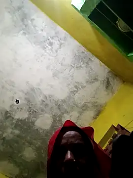 Snapshot of Pinky12A chatting on October 28, 2025, 9:03 pm Pinky12A online show from October 28, 2025, 9:03 pm