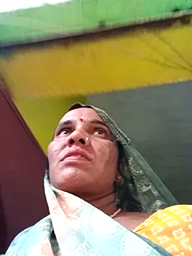 Snapshot of Pinky12A chatting on November 13, 2025, 10:52 am Pinky12A online show from November 13, 2025, 10:52 am