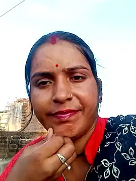 Mohini-xx online show from October 4, 2025, 12:07 pm