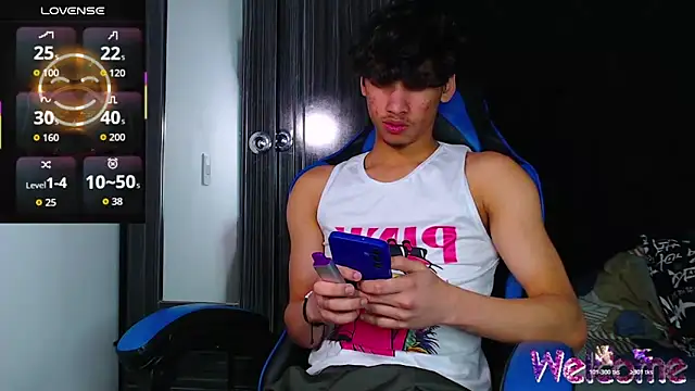 Gael Jones online show from December 16, 2025, 6:39 am