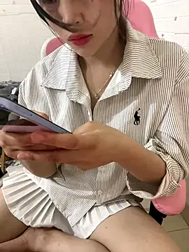 Lissa xinh09 online show from October 12, 2025, 2:51 pm