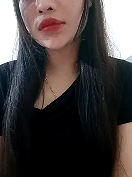 Lissa xinh09 online show from September 17, 2025, 4:42 pm