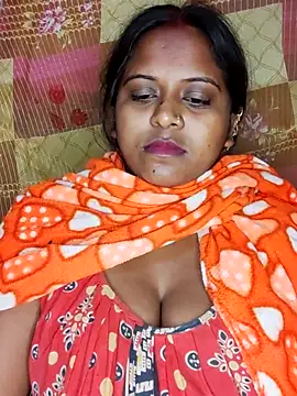 Hot-Show2 online show from April 7, 2026, 3:58 pm