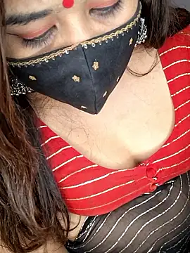 indian-hotmilfs online show from November 4, 2025, 10:57 pm