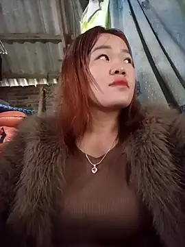 sukabae00 online show from October 24, 2025, 12:42 am