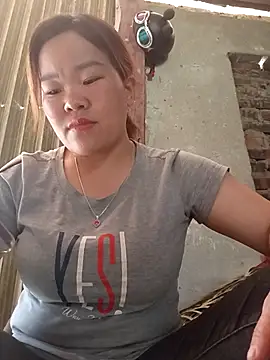 sukabae00 online show from April 9, 2026, 6:41 am