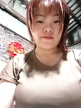 sukabae00 online show from October 2, 2025, 2:42 pm