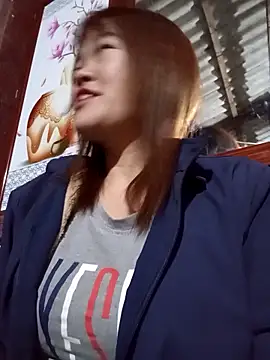 sukabae00 online show from November 29, 2025, 1:22 pm