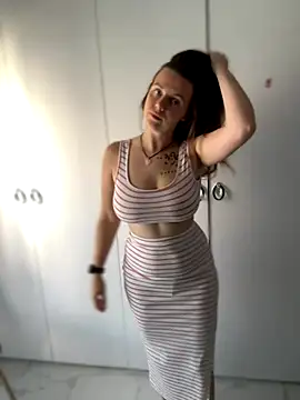 Snapshot of TenderLaGlamor chatting on October 7, 2025, 12:28 pm TenderLaGlamor online show from October 7, 2025, 12:28 pm