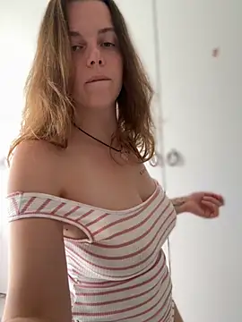 Snapshot of TenderLaGlamor chatting on September 11, 2025, 11:21 am TenderLaGlamor online show from September 11, 2025, 11:21 am